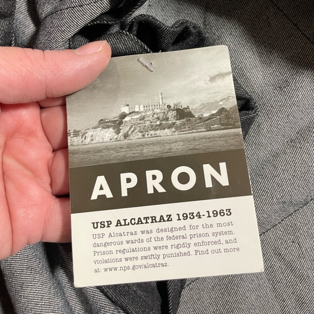 #126- NWT ALCATRAZ rule Apron - Picture 2 of 2